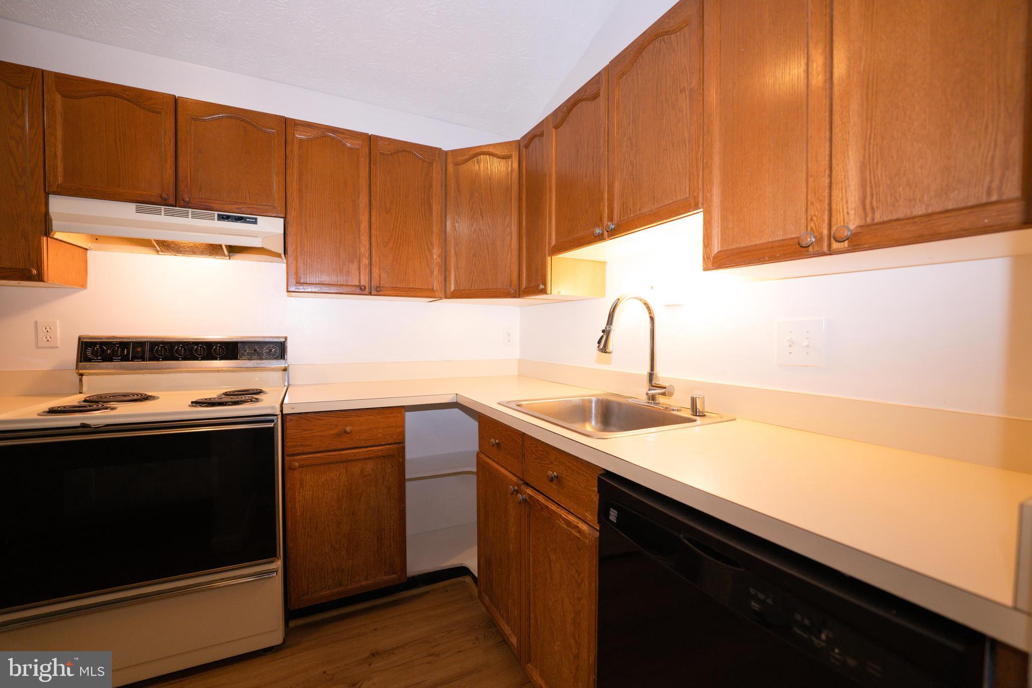 2108 Whitehall Road, Unit 2D Frederick, MD 21702 - Photo 9 of 32