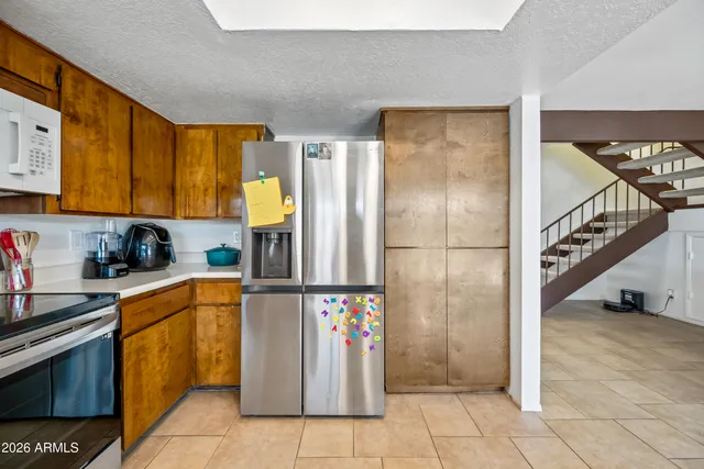 $457,000 | 4136 West Hearn Road, Phoenix, AZ 85053