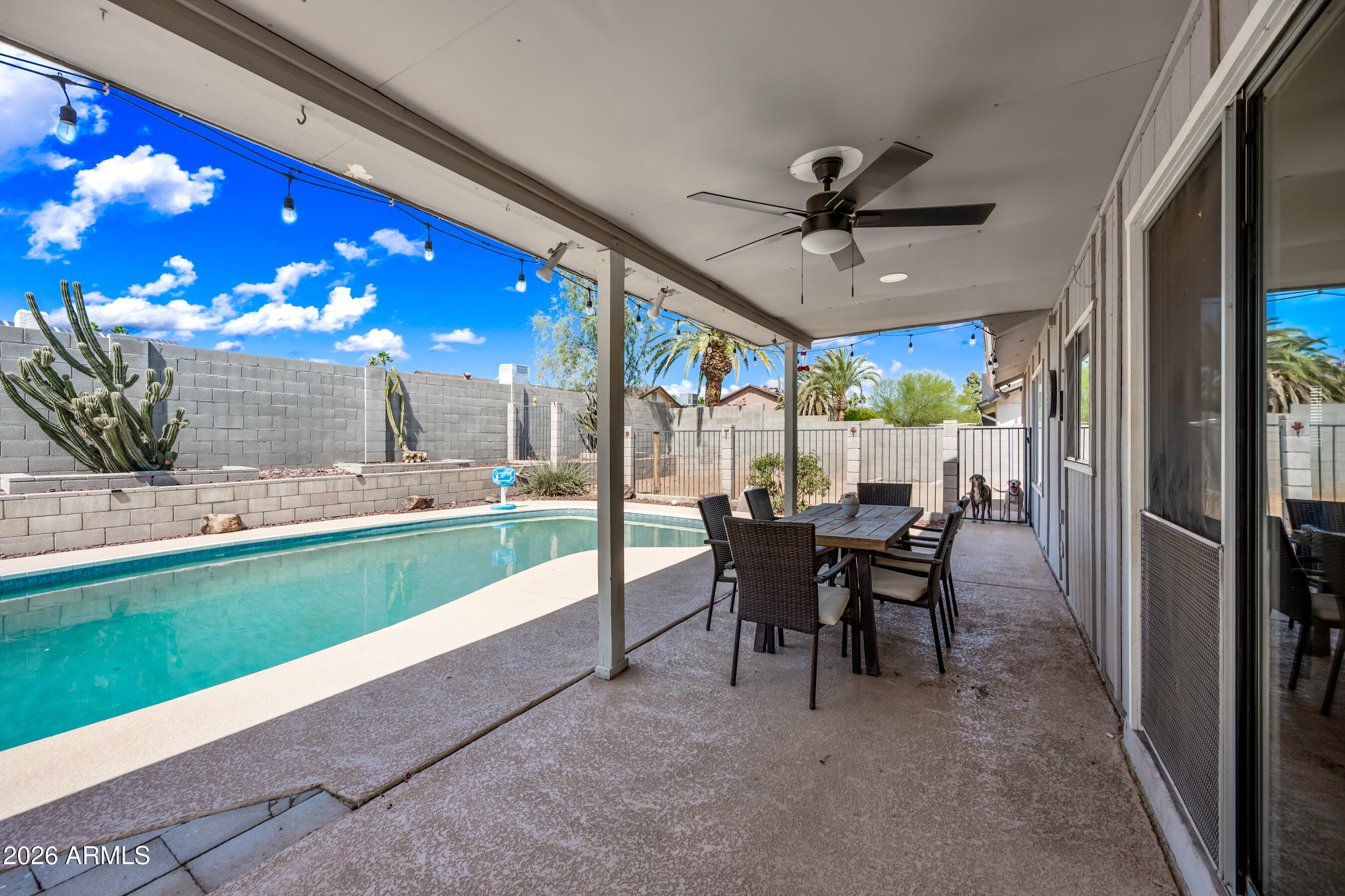 4136 West Hearn Road Phoenix, AZ 85053 - Photo 20 of 47 234136WHR-ocupix