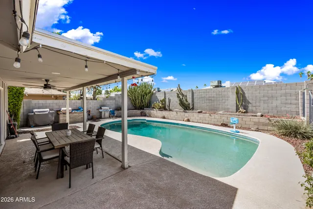 $457,000 | 4136 West Hearn Road, Phoenix, AZ 85053