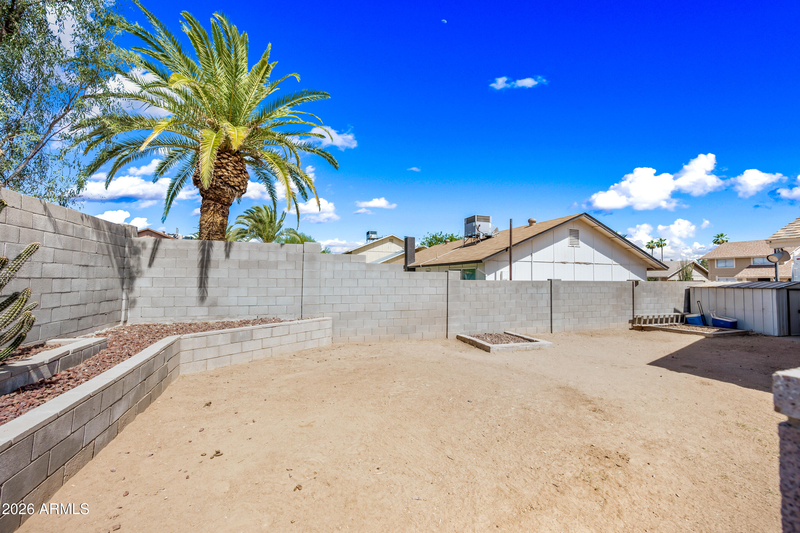 4136 West Hearn Road Phoenix, AZ 85053 - Photo 25 of 47 284136WHR-ocupix