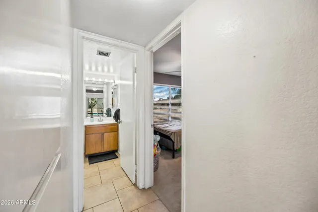 $457,000 | 4136 West Hearn Road, Phoenix, AZ 85053