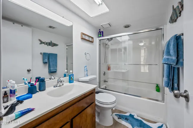 $457,000 | 4136 West Hearn Road, Phoenix, AZ 85053