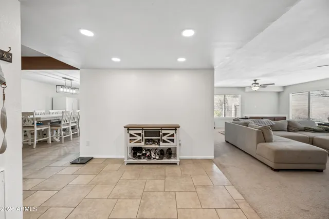 $457,000 | 4136 West Hearn Road, Phoenix, AZ 85053