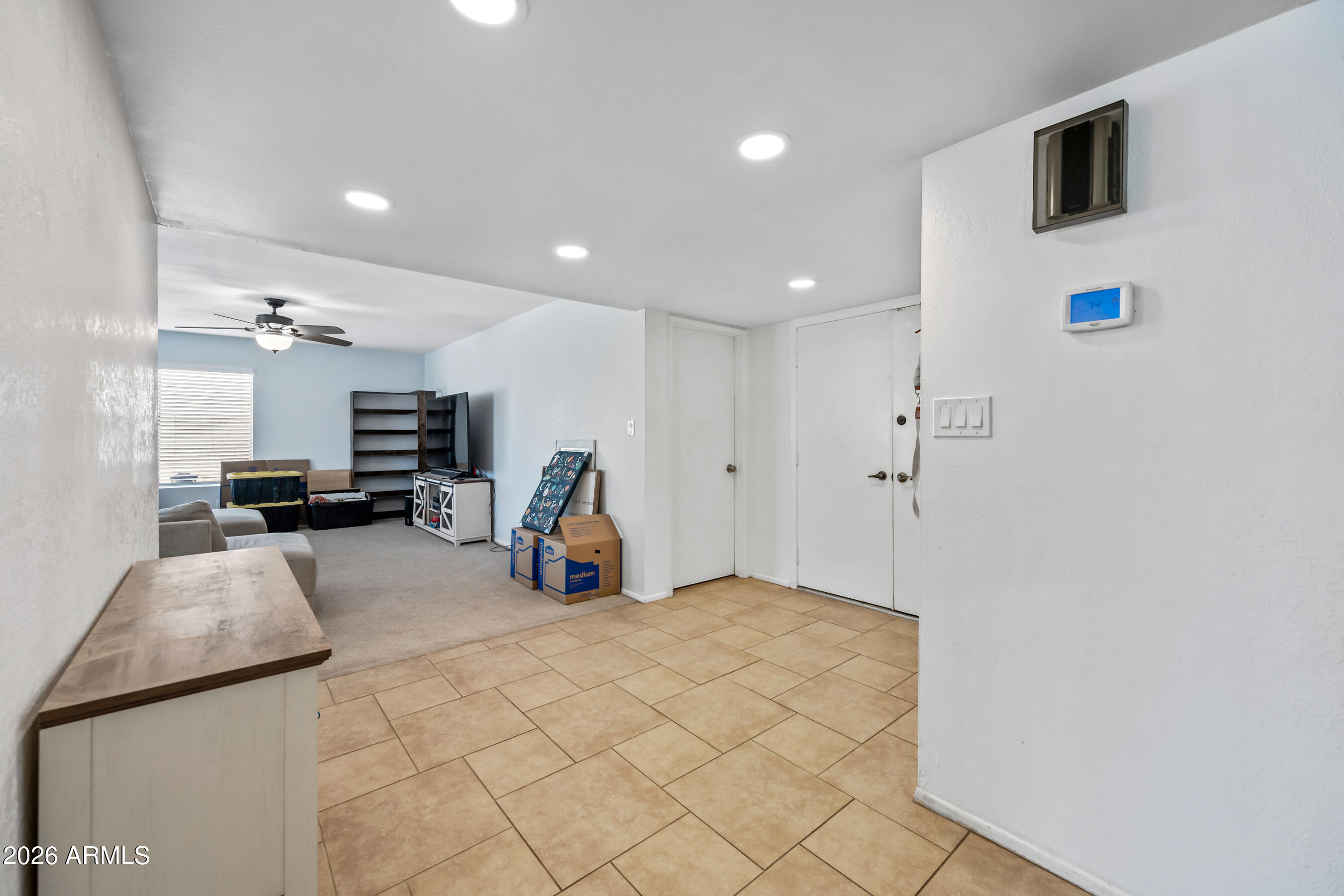 4136 West Hearn Road Phoenix, AZ 85053 - Photo 6 of 47 64136WHR-ocupix