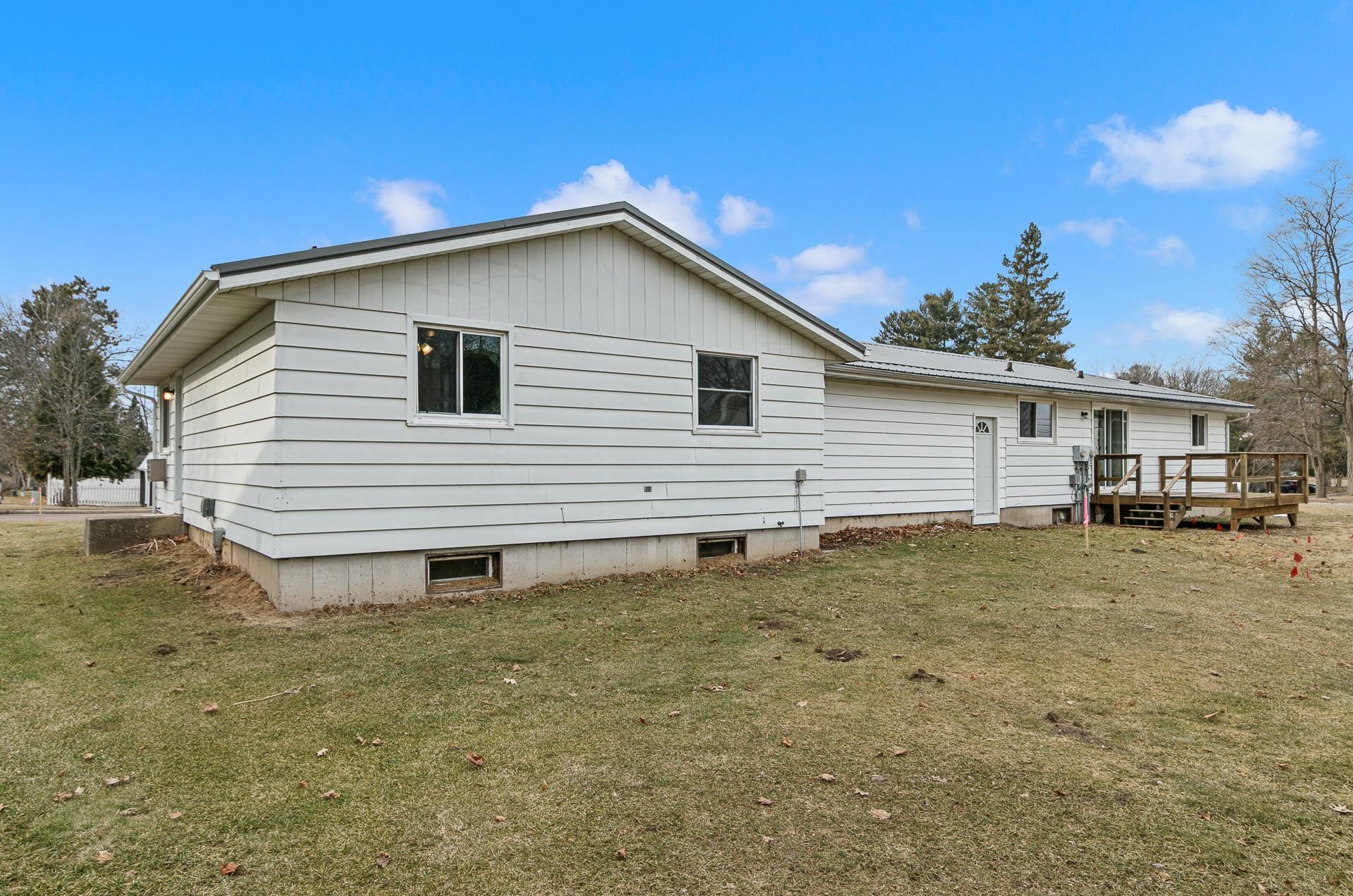 625 Cross Street Poynette, WI 53955 - Photo 35 of 41