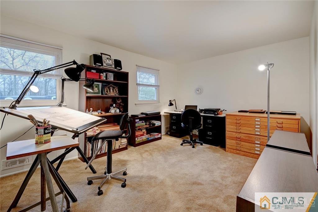 24 Dutch Road East Brunswick, NJ 08816 - Photo 21 of 25 Gallery Image 21