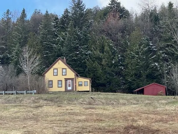 $425,000 | 6479 Highway 14, Craftsbury, VT 05827