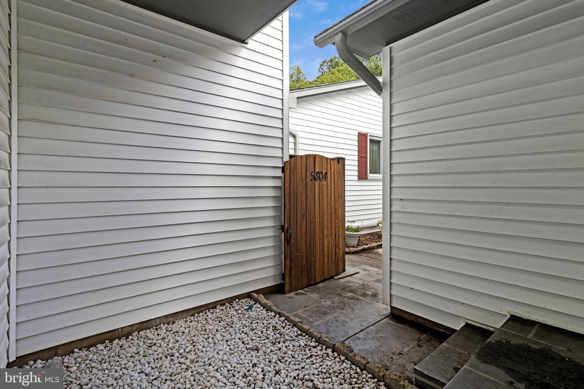 5804 Canvasback Road Burke, VA 22015 - Photo 51 of 54 Gallery Image 51