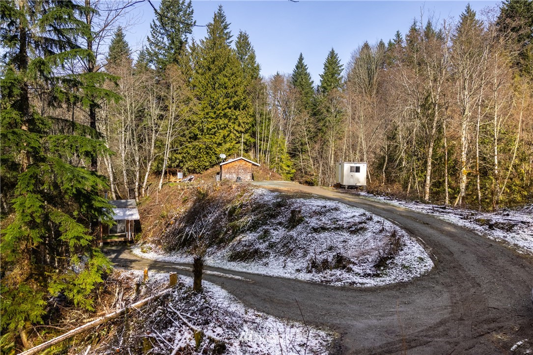 26130 Lake Cavanaugh Road Mount Vernon, WA 98274 - Photo 2 of 8 Gallery Image 2