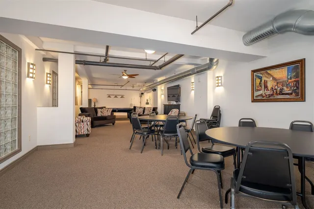 $155,000 | 212 North Center Street, Unit 402, Bloomington, IL 61701