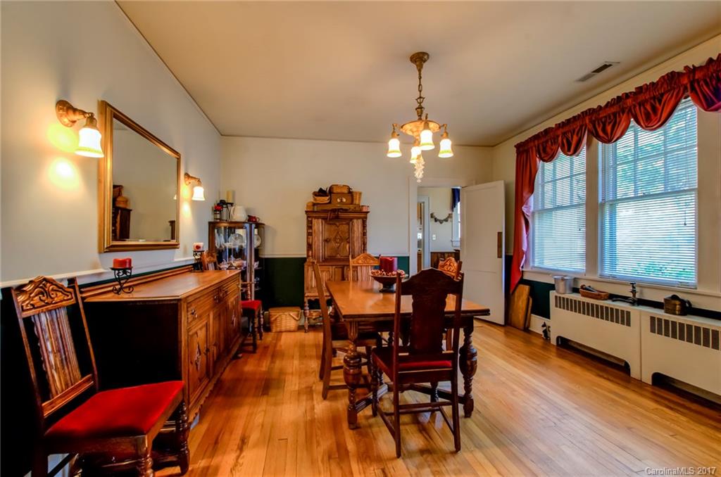 605 Fairview Road Asheville, NC 28803 - Photo 11 of 24 Gallery Image 11