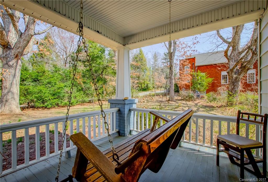 605 Fairview Road Asheville, NC 28803 - Photo 4 of 24 Gallery Image 4