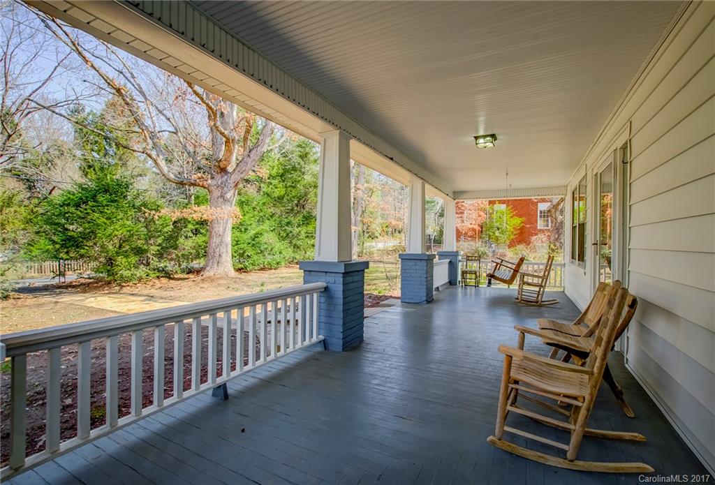 605 Fairview Road Asheville, NC 28803 - Photo 5 of 24 Gallery Image 5
