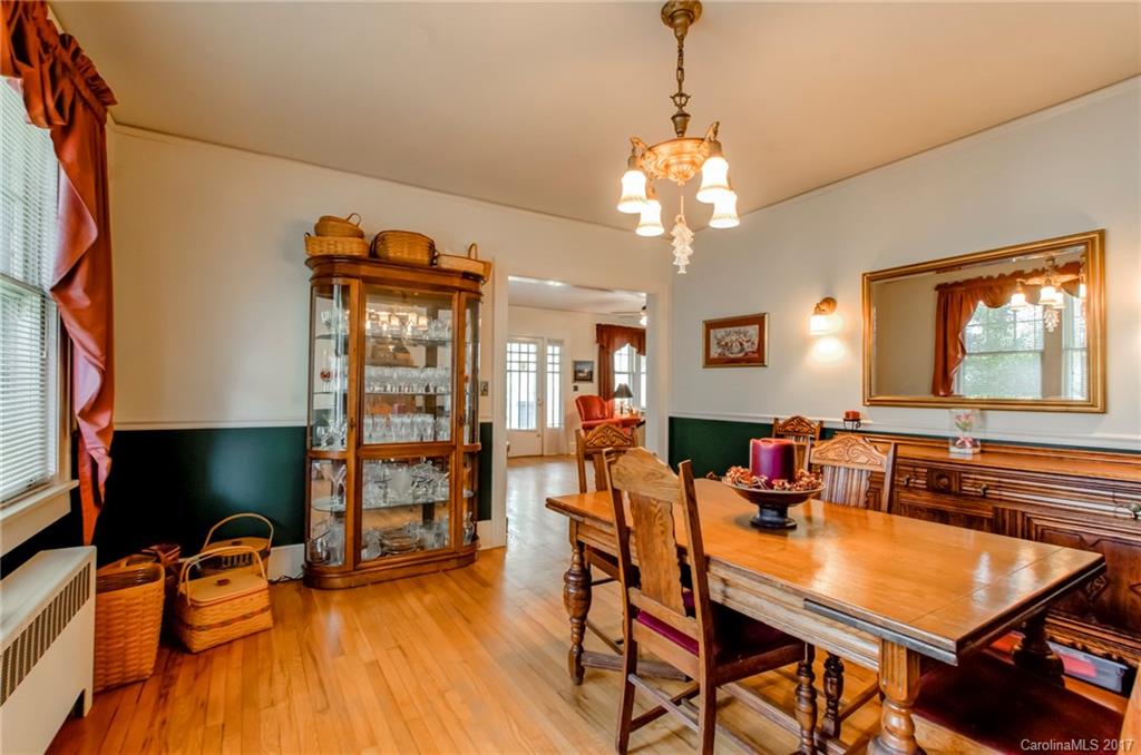605 Fairview Road Asheville, NC 28803 - Photo 10 of 24 Gallery Image 10