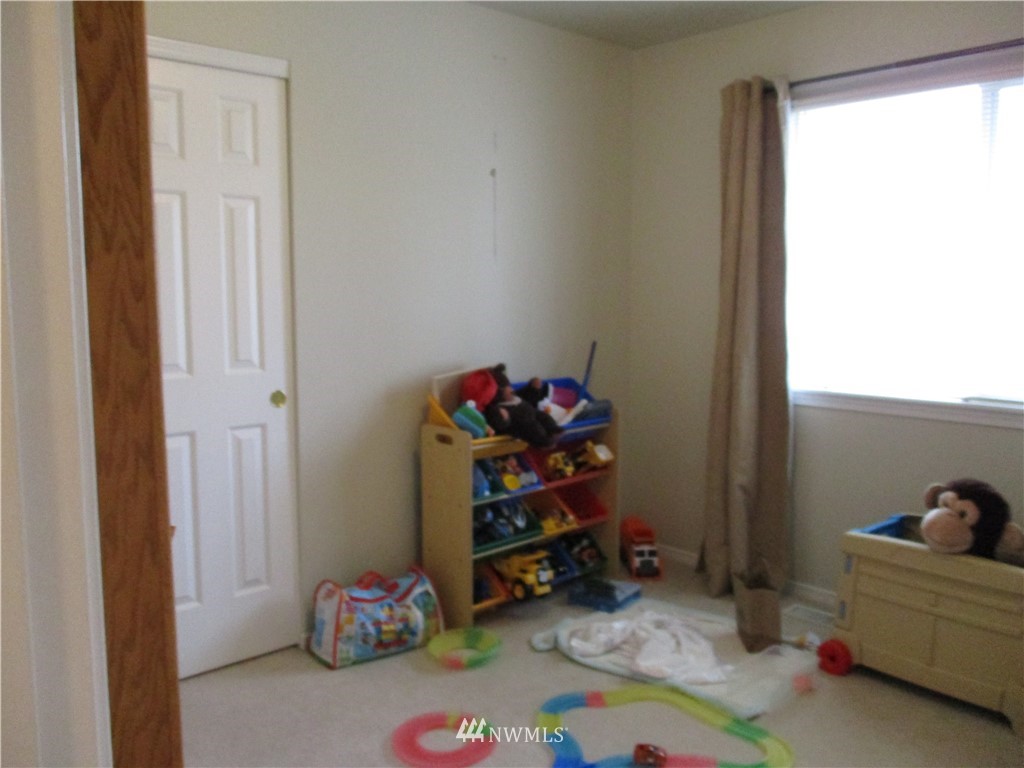 752 Vashon Place Northeast Renton, WA 98059 - Photo 21 of 24