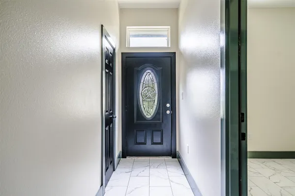 $2,950 | 177 Maldonado Trail, Unit B, Del Valle, TX 78617