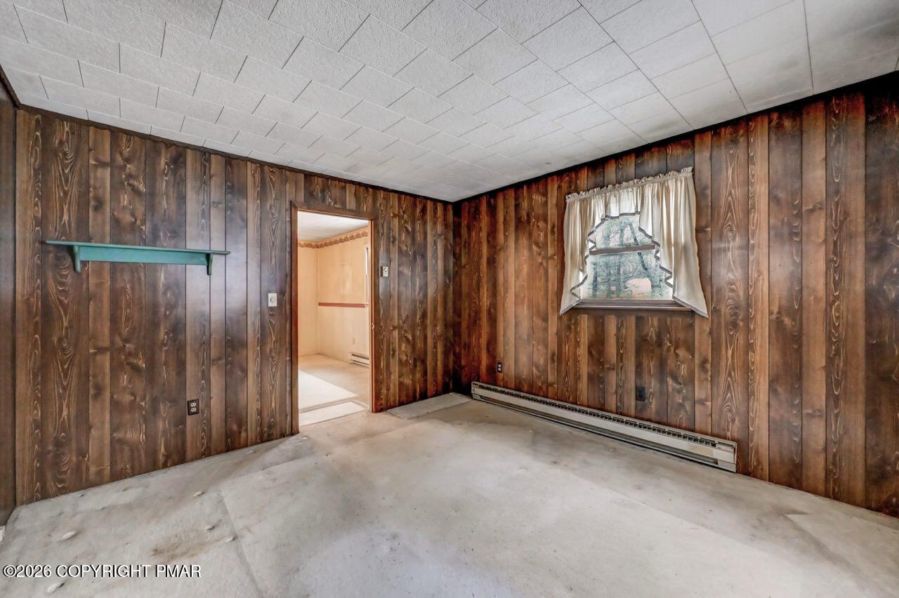 1912 Johns Road Effort, PA 18330 - Photo 23 of 46 Living Room