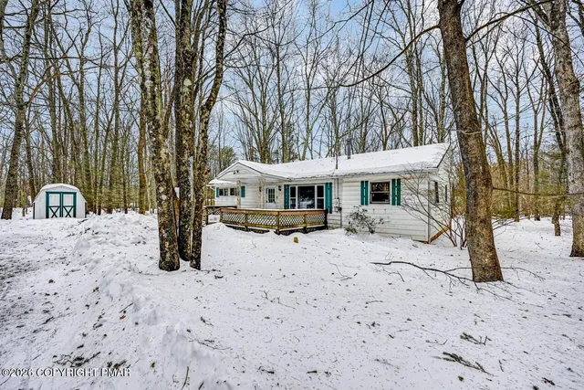 $149,900 | 1912 Johns Road, Effort, PA 18330