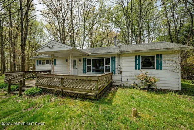 $149,900 | 1912 Johns Road, Effort, PA 18330