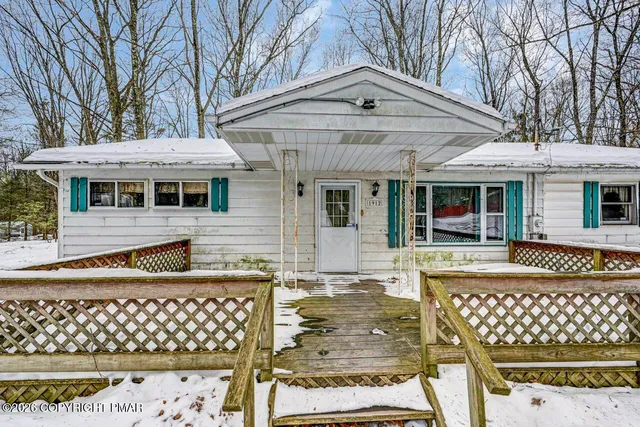 $149,900 | 1912 Johns Road, Effort, PA 18330