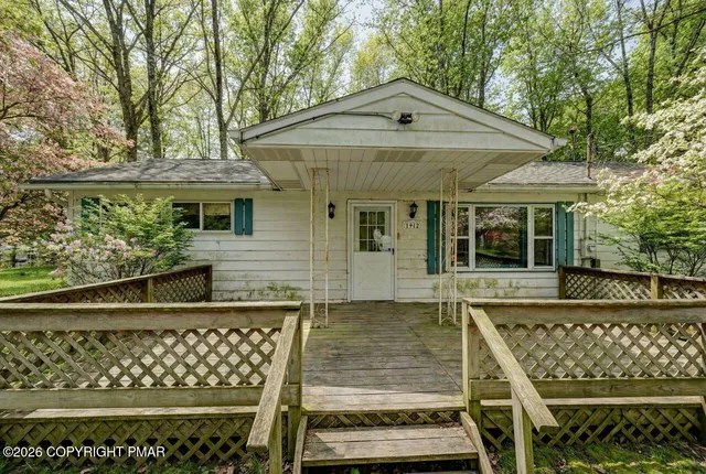 $149,900 | 1912 Johns Road, Effort, PA 18330