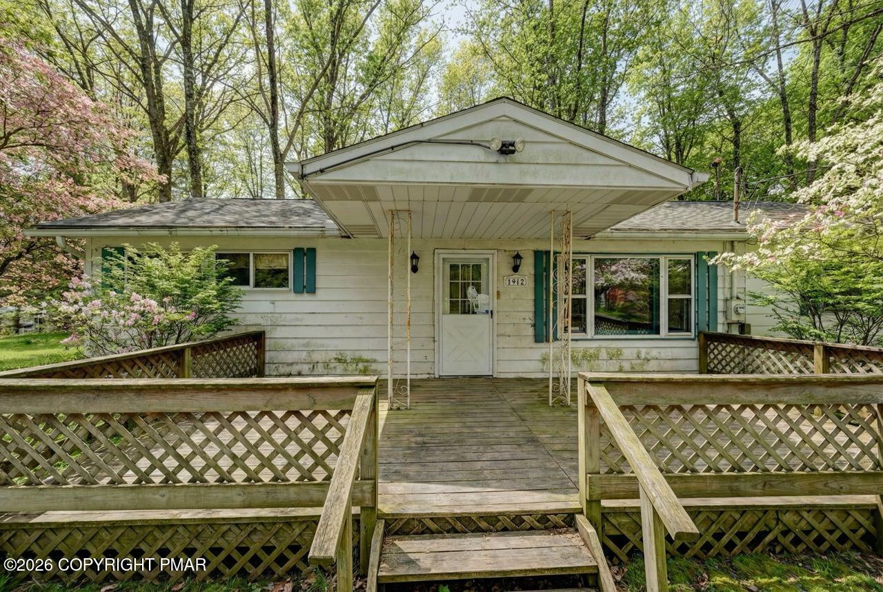 1912 Johns Road Effort, PA 18330 - Photo 6 of 46 Spring Deck View