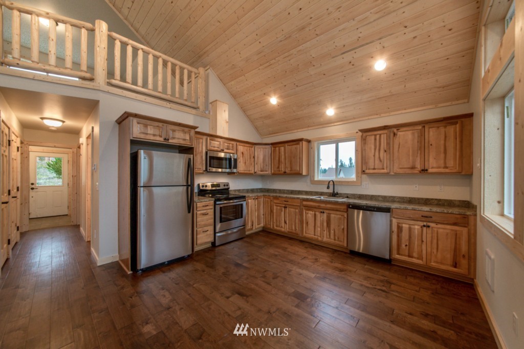 911 Bakers Road Cle Elum, WA 98922 - Photo 9 of 13 Gallery Image 9