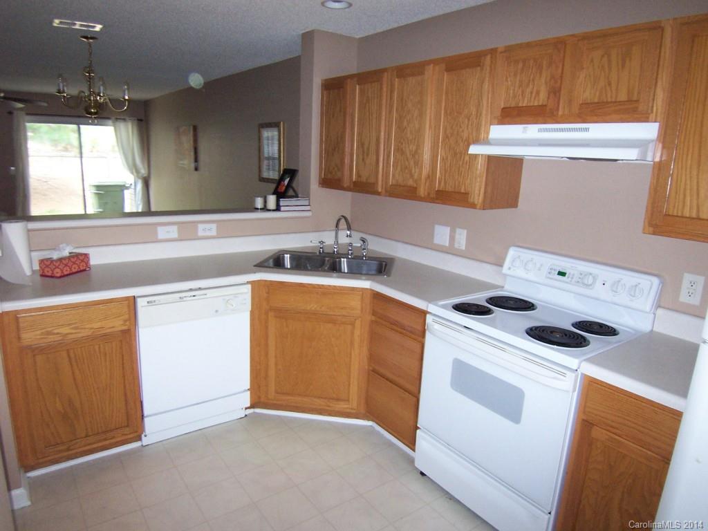 132 Rhett Court, Unit 132 Fort Mill, SC 29715 - Photo 5 of 10 Gallery Image 5