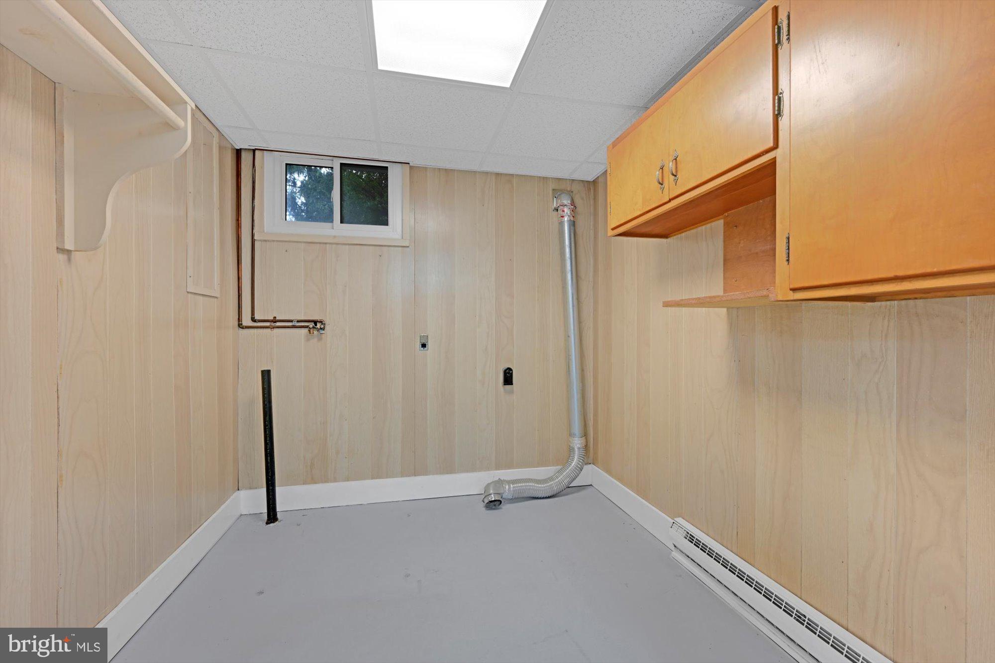 938 Mt Zion Road Lebanon, PA 17046 - Photo 30 of 54 Laundry Room