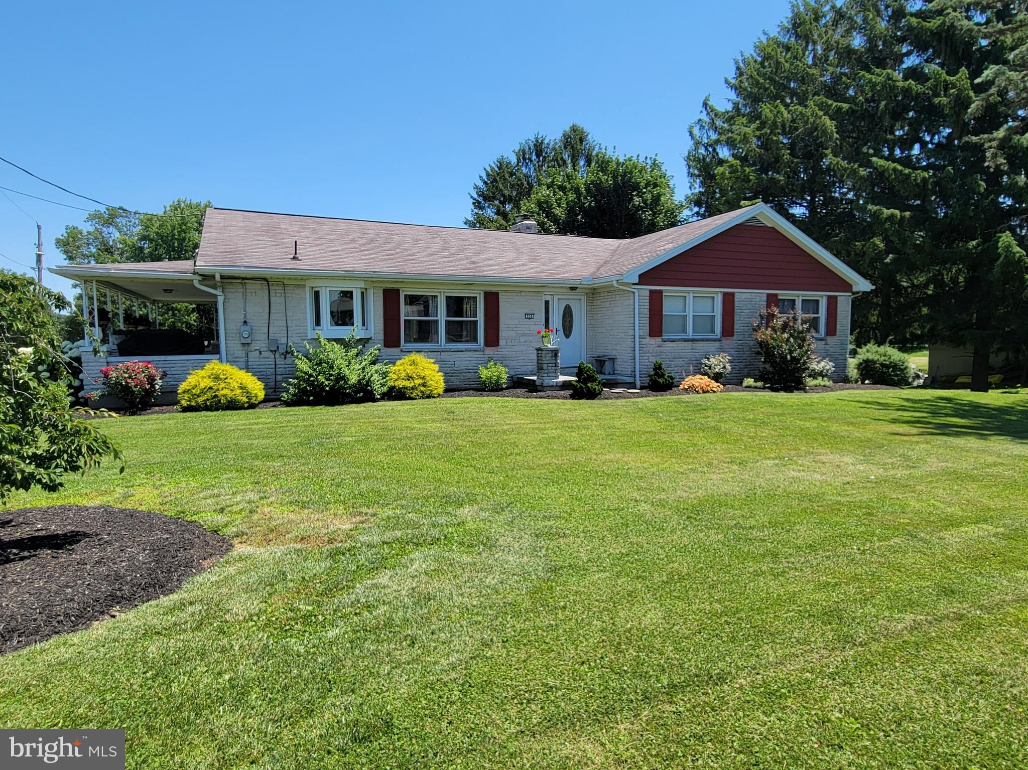 938 Mt Zion Road Lebanon, PA 17046 - Photo 5 of 54 Gallery Image 5