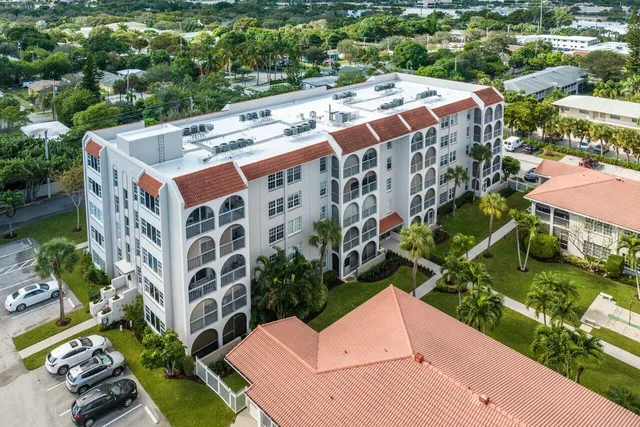$165,000 | 250 Northeast 20th Street, Unit 2250, Boca Raton, FL 33431