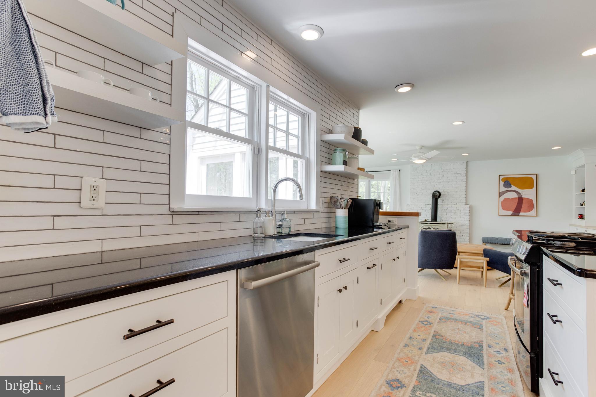 922 Melvin Road Annapolis, MD 21403 - Photo 16 of 84 Gallery Image 16