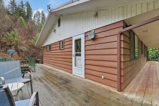 $750,000 | 19982 North Mt Spokane Park Drive, Mead, WA 99021