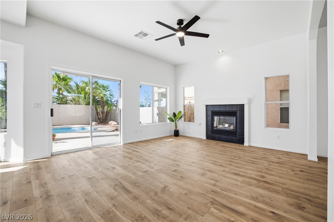 1494 Rancho Navarro Street Henderson, NV 89012 - Photo 7 of 76 Gallery Image 7