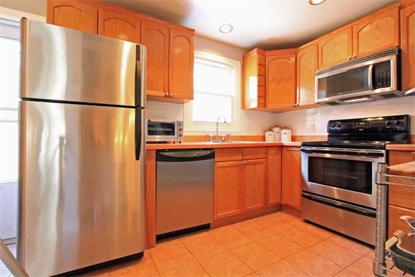 32 Westbrook Road, Unit 1 Northborough, MA 01532 - Photo 3 of 19 Gallery Image 3