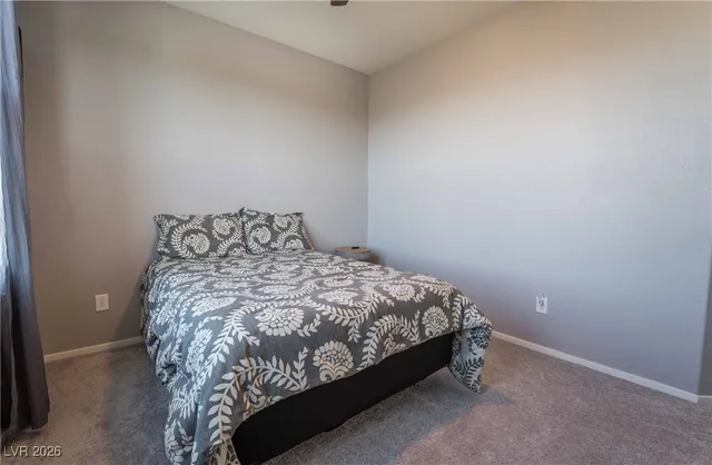 $2,650 | 1115 East Sunset Road, Henderson, NV 89011