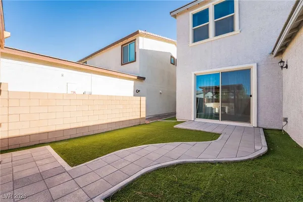 $2,495 | 1115 East Sunset Road, Henderson, NV 89011