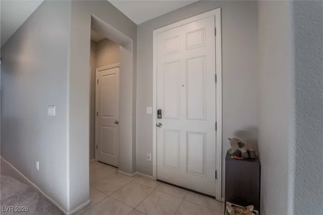 $2,650 | 1115 East Sunset Road, Henderson, NV 89011