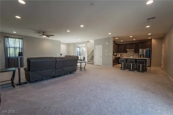 $2,495 | 1115 East Sunset Road, Henderson, NV 89011