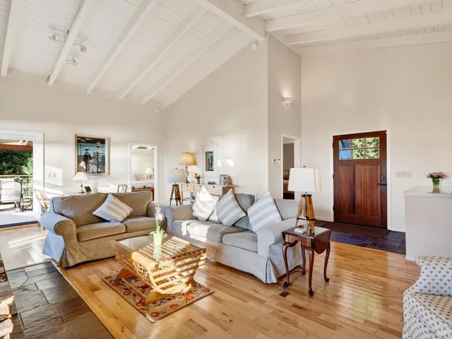 $1,525,000 | 1101 Cameron Road, Elk, CA 95432