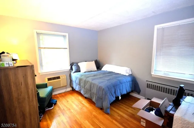 $2,400 | 5 Stone Hill Road, Springfield, NJ 07081