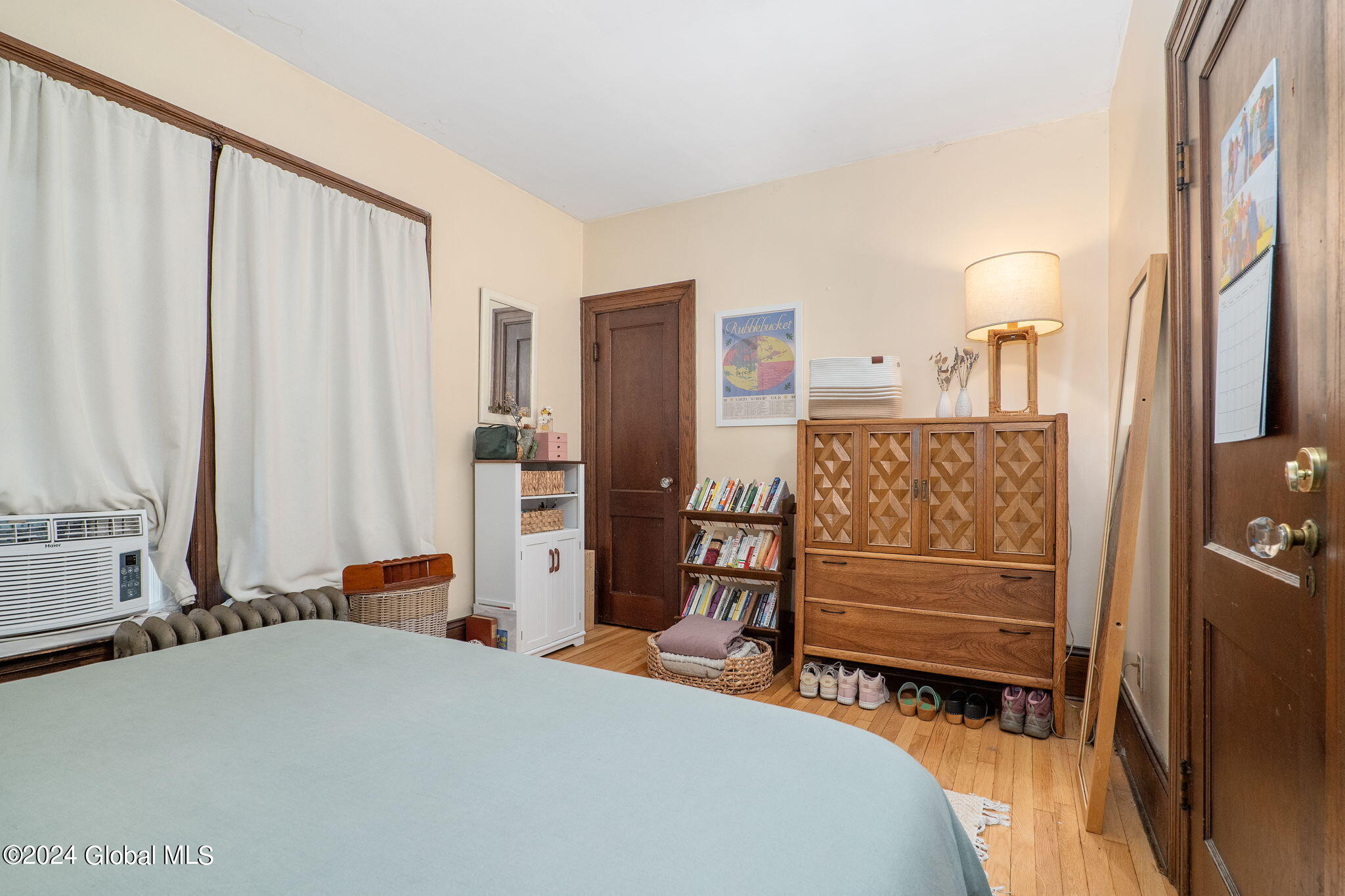 1735 Eastern Parkway Schenectady, NY 12309 - Photo 11 of 34 11