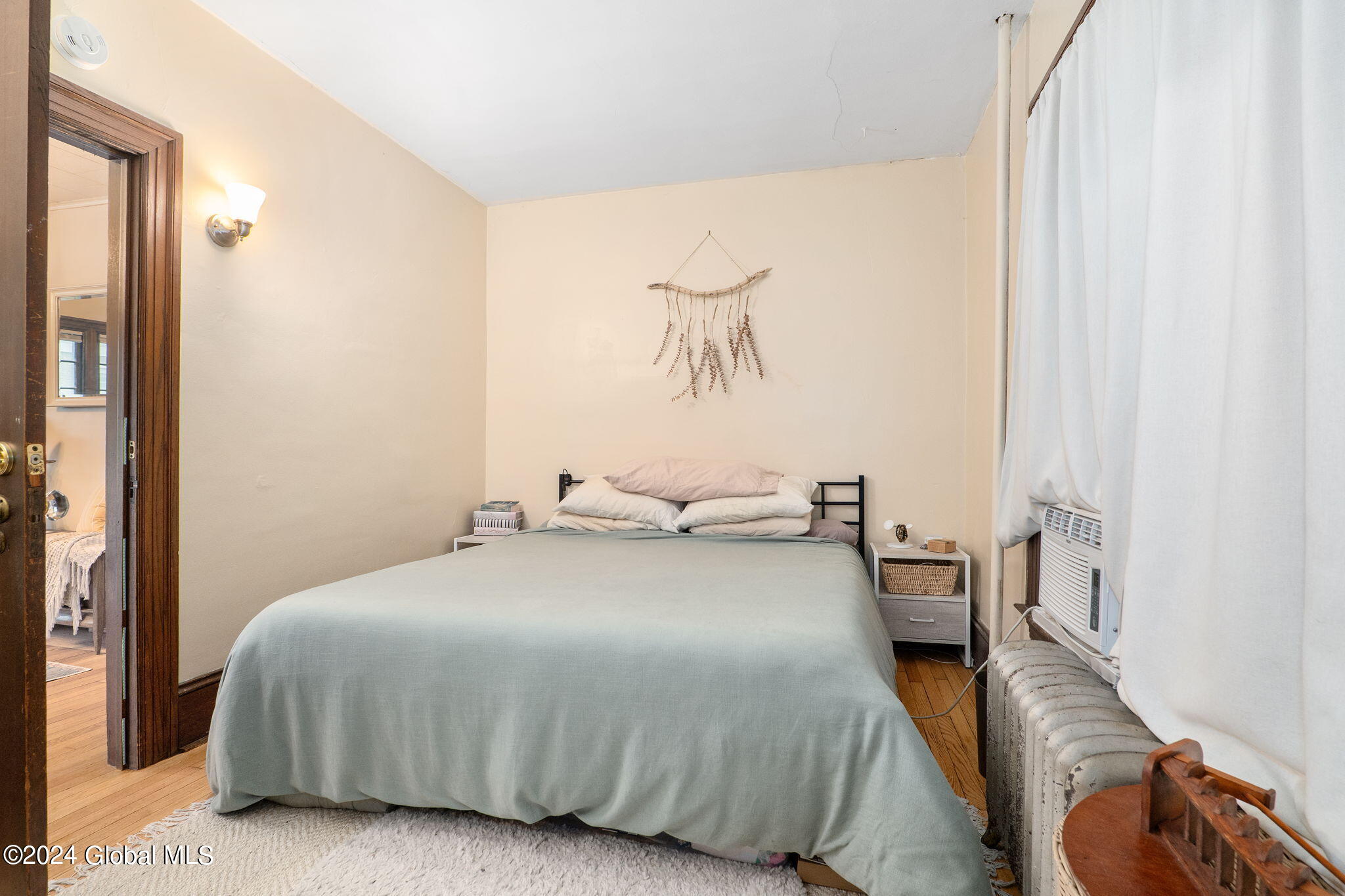 1735 Eastern Parkway Schenectady, NY 12309 - Photo 10 of 34 10