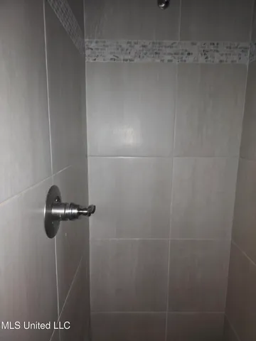 $300,000 | 10510 West Landon Green Circle, Gulfport, MS 39503