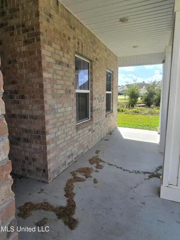 $300,000 | 10510 West Landon Green Circle, Gulfport, MS 39503