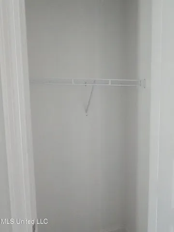 $300,000 | 10510 West Landon Green Circle, Gulfport, MS 39503