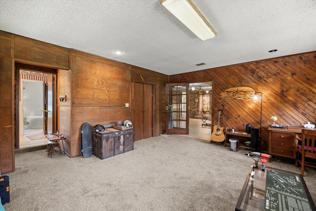 4210 Waples Road Granbury, TX 76049 - Photo 23 of 37