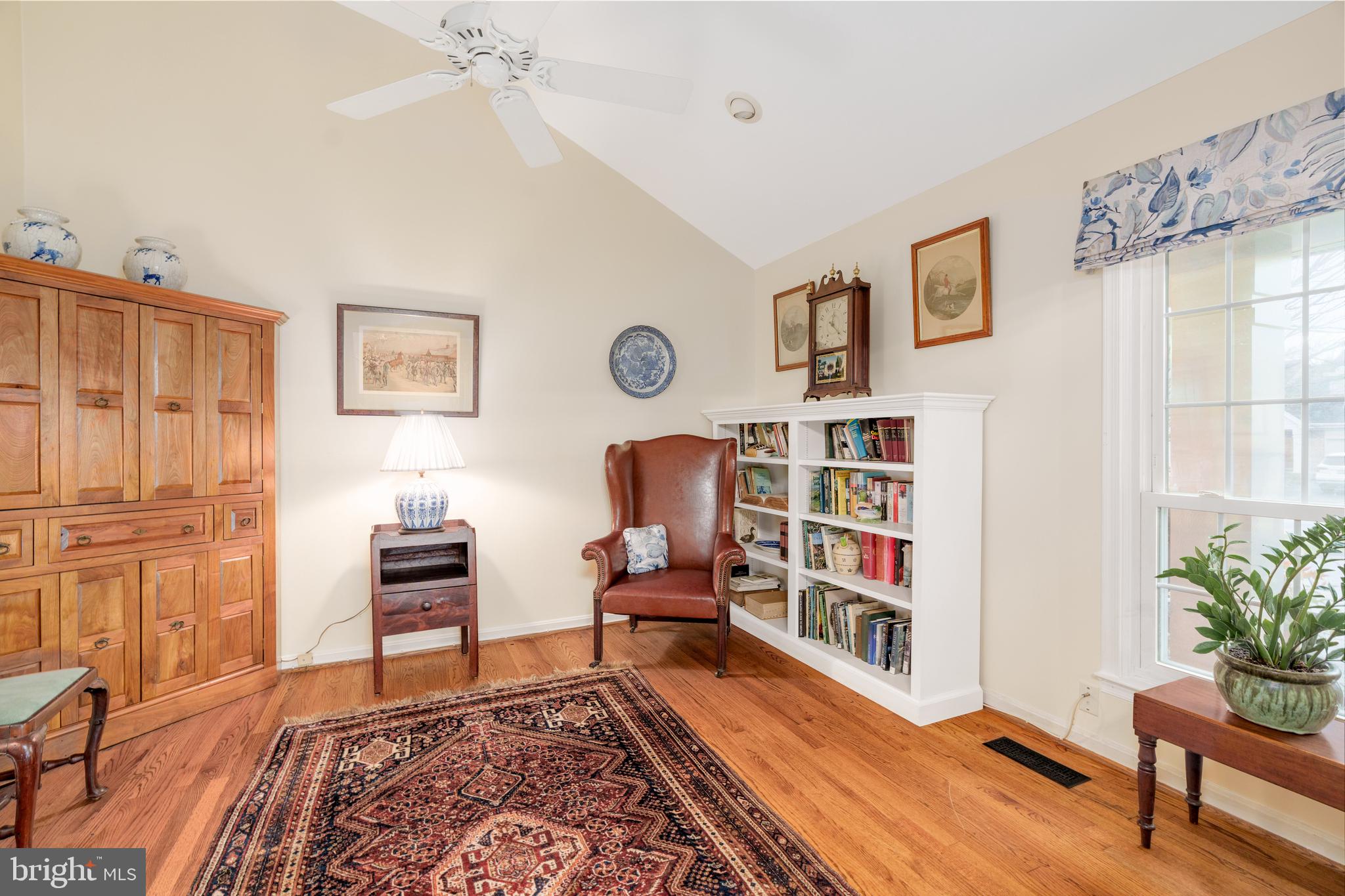 7 Brookland Ridge Road Lutherville-Timonium, MD 21093 - Photo 7 of 43 Den/Study/Playrm with vaulted ceiling.