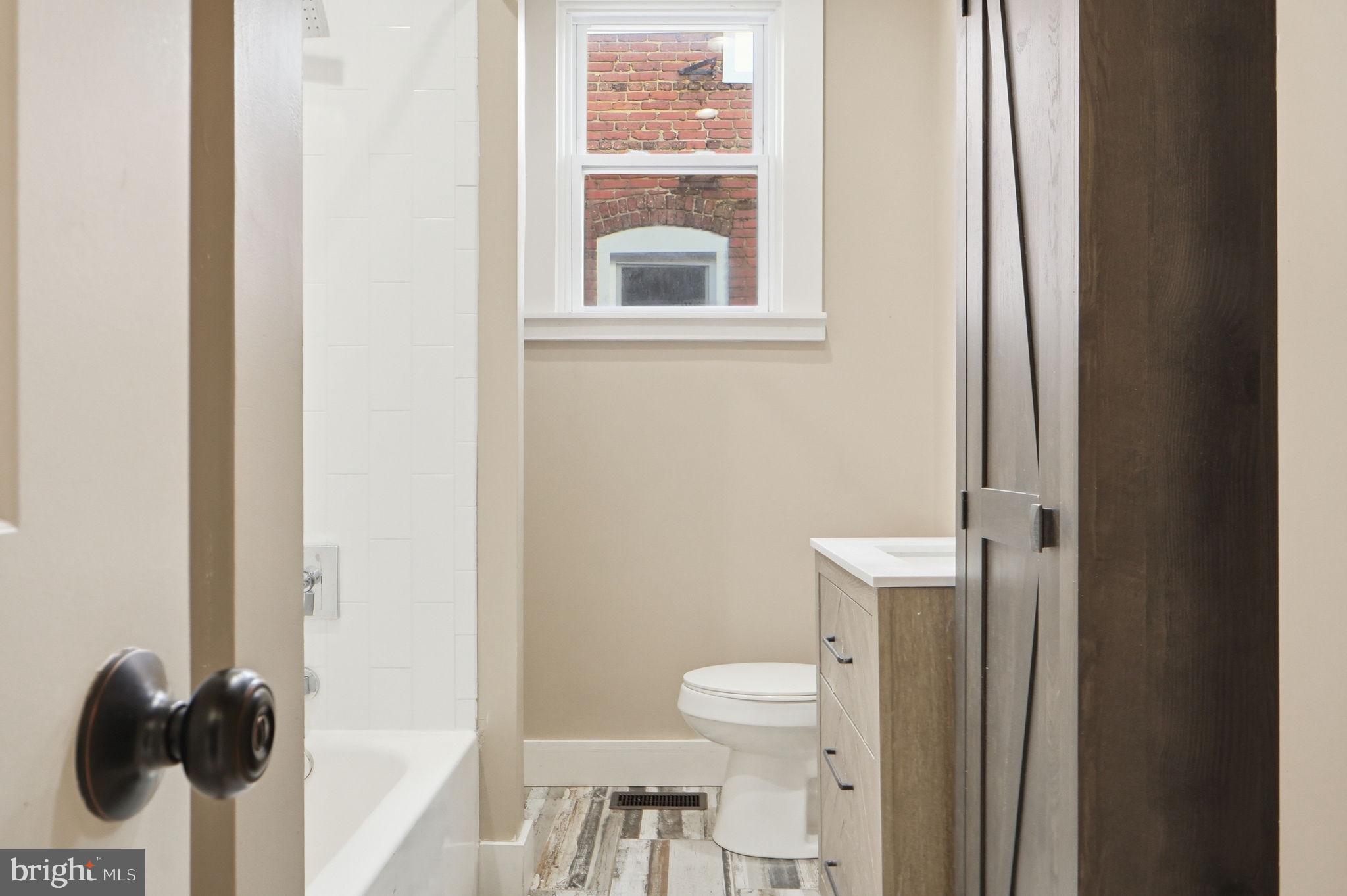 3920 6th Street Baltimore, MD 21225 - Photo 16 of 26